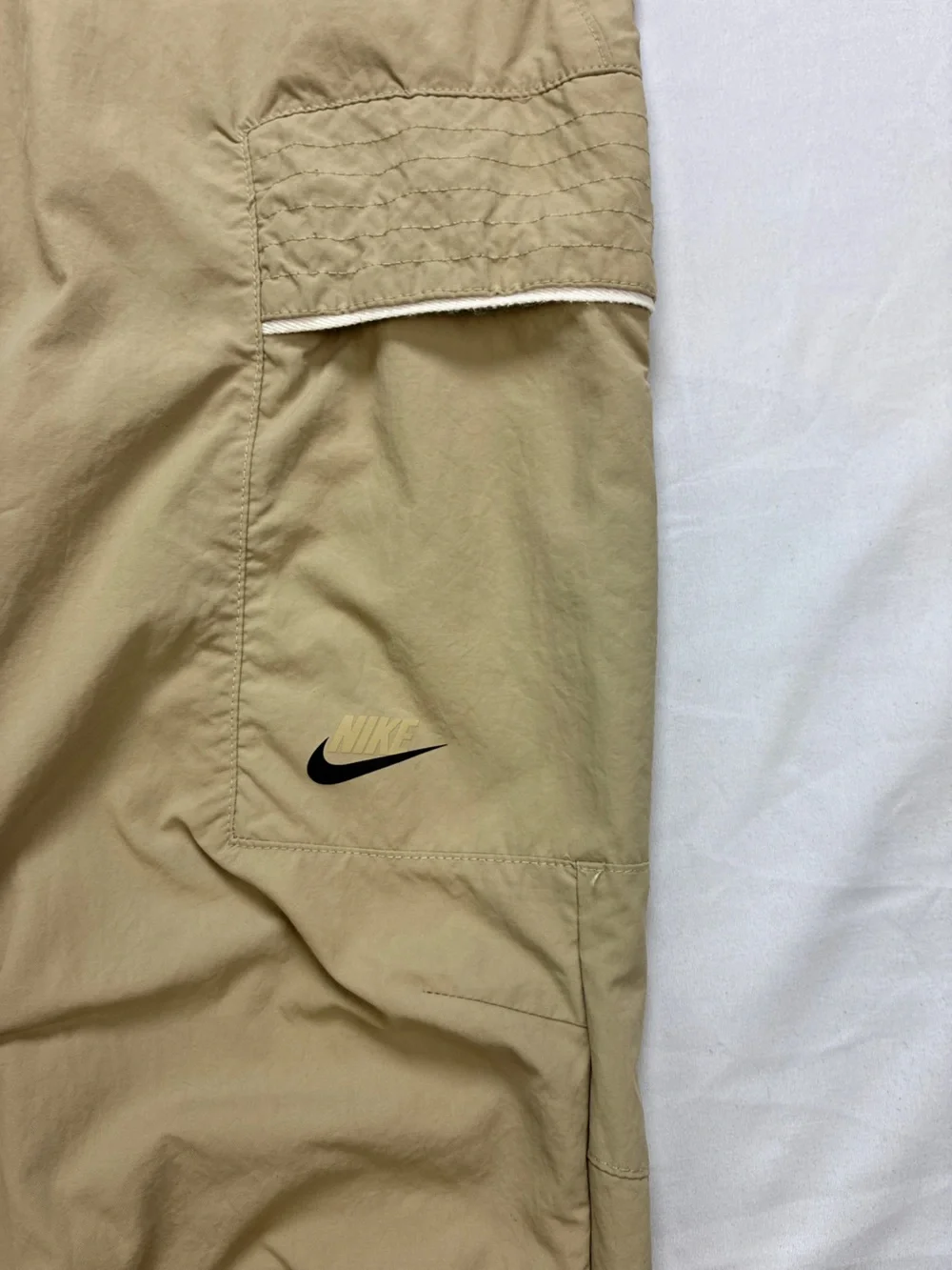 Nike Men’s Tan Lightweight Pants